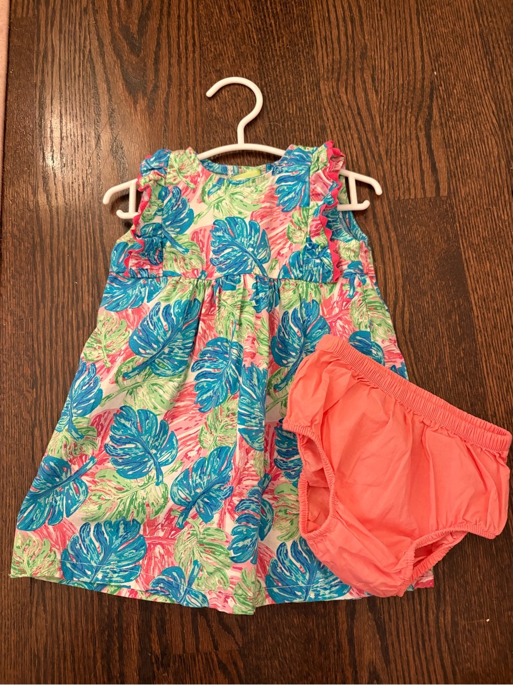 Girls Floral Leaf Matching Set with Coral Bloomers